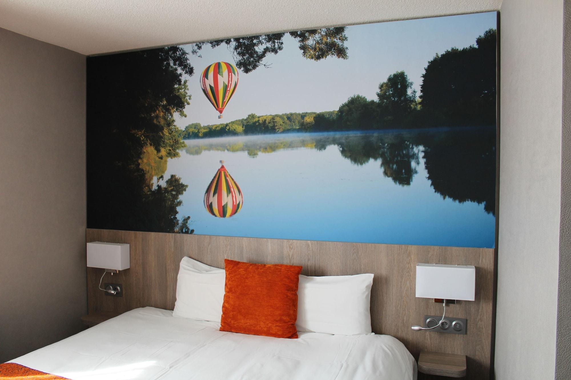 The Originals City, Hotel La Terrasse, Tours Nord Exterior photo