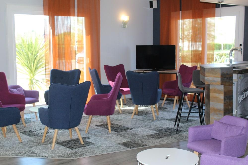 The Originals City, Hotel La Terrasse, Tours Nord Exterior photo